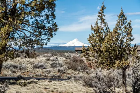 70060 Annies Dr, Sisters, OR 97759