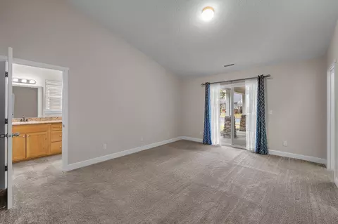20657 Couples Ln, Bend, OR 97702 photo 16