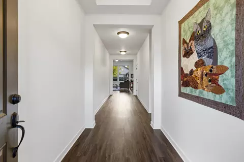 Entry Way - 51900 Settler Dr, La Pine, OR 97739 photo 1 of 4