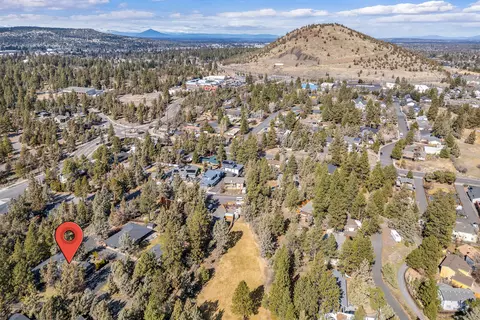 View/Area - 132 SE 16th St, Bend, OR 97702 photo 5 of 5