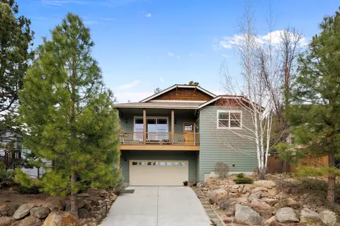 2112 NW Black Pines Pl, Bend, OR 97703
