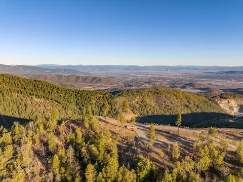 0 Griffin Creek Rd, Medford, OR 97501