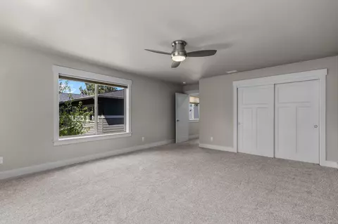 Bedroom - 19147 Park Commons Dr, Bend, OR 97703 photo 3 of 9