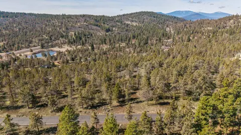 1140 Vine Maple Dr, Klamath Falls, OR 97601