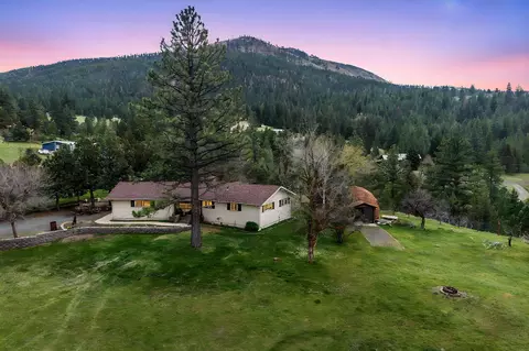 312 Edgewood Dr, Canyon City, OR 97820