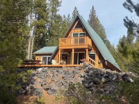19021 Alpine Breeze Way, Crescent Lake, OR 97733