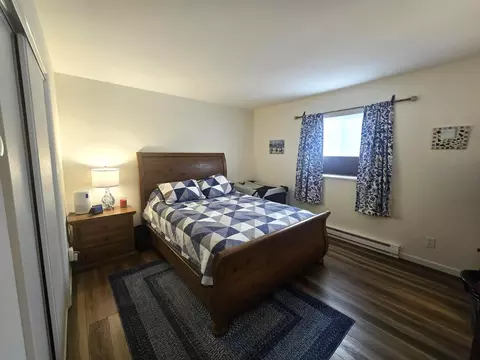 Bedroom - 243 Shadowbrook Dr, Cave Junction, OR 97523 photo 1 of 3