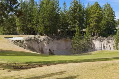 61734 Tam Mcarthur Loop, Bend, OR 97702 photo 14