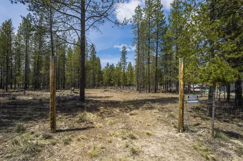 0 Lanewood Dr #LOT 63, La Pine, OR 97739