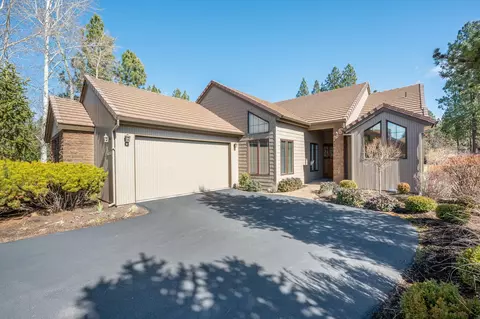 Exterior - 62029 Fall Creek Loop, Bend, OR 97702 photo 2 of 4