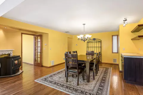 Dining - 22030 Stormy Ln, Bend, OR 97701 photo 1 of 2