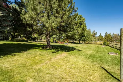 Exterior - 22030 Stormy Ln, Bend, OR 97701 photo 15 of 35