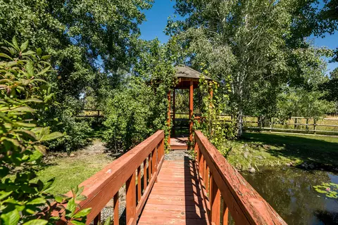 Other - 22030 Stormy Ln, Bend, OR 97701 photo 12 of 19