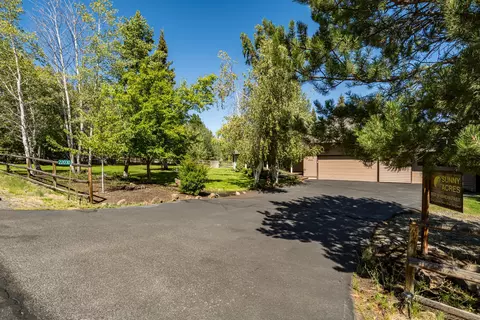 Exterior - 22030 Stormy Ln, Bend, OR 97701 photo 3 of 35