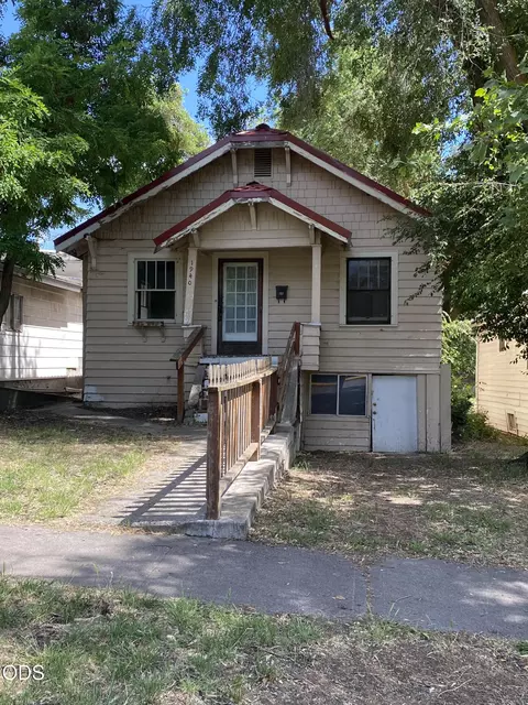 1940 Fremont St, Klamath Falls, OR 97601