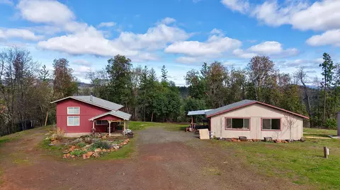509 Derby Rd, Eagle Point, OR 97524