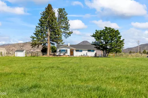 17435 SW Hahlen Ave, Powell Butte, OR 97753
