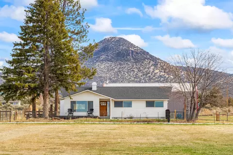 17435 SW Hahlen Ave, Powell Butte, OR 97753