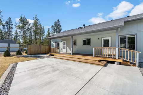 55962 Black Duck Rd, Bend, OR 97707