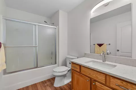 Bath - 55962 Black Duck Rd, Bend, OR 97707 photo 1 of 3