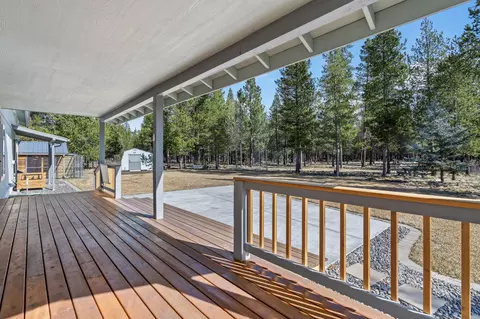 Exterior - 55962 Black Duck Rd, Bend, OR 97707 photo 3 of 5