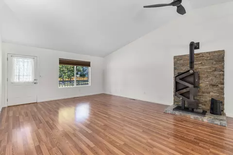 Living - 55962 Black Duck Rd, Bend, OR 97707 photo 1 of 5