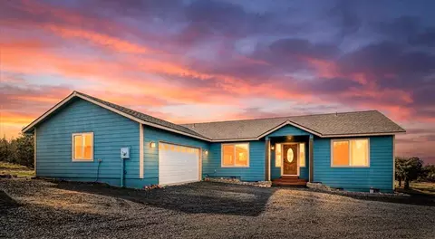 9588 SW Copper Rd, Powell Butte, OR 97753