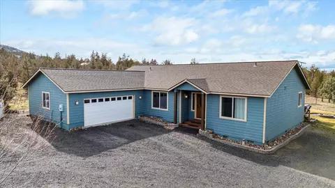 9588 SW Copper Rd, Powell Butte, OR 97753