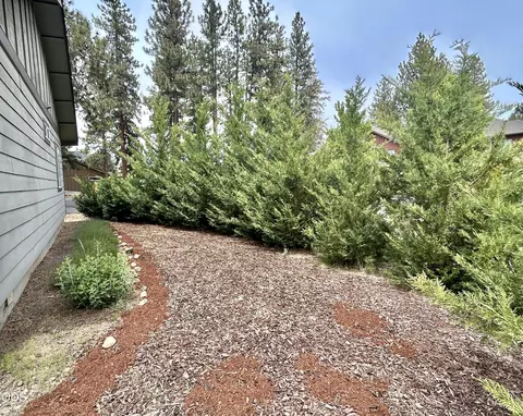 Exterior - 412 N Desert Rose Loop, Sisters, OR 97759 photo 3 of 3