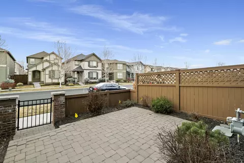 Exterior - 20779 Boulderfield Ave, Bend, OR 97701 photo 2 of 2