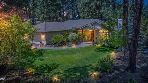 60749 Golf Village Loop, Bend, OR 97702