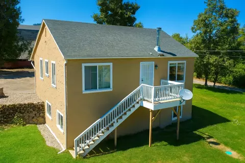 2868 Woodland Park Rd, Grants Pass, OR 97527