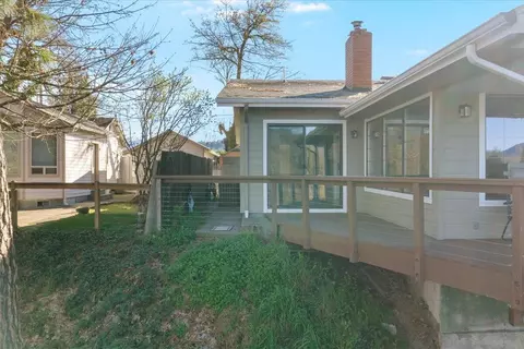 Other - 1088 E Park St, Grants Pass, OR 97527 photo 12 of 13