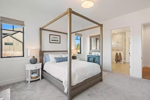 Bedroom - 19136 Cartwright Ct, Bend, OR 97702 photo 2 of 6