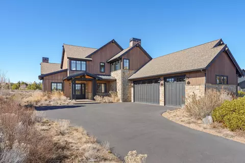 19136 Cartwright Ct, Bend, OR 97702