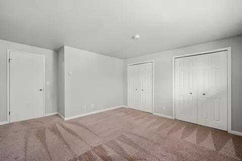 Bedroom - 1630 SE Tempest Dr UNIT 6, Bend, OR 97702 photo 2 of 4