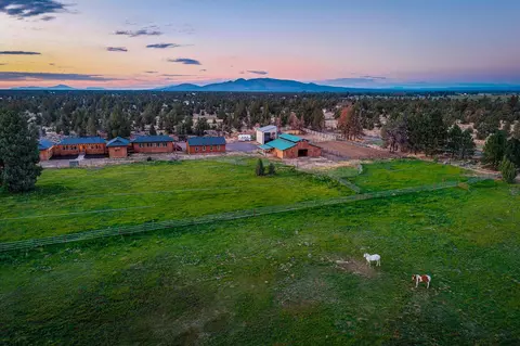 25271 Alfalfa Market Rd, Bend, OR 97701