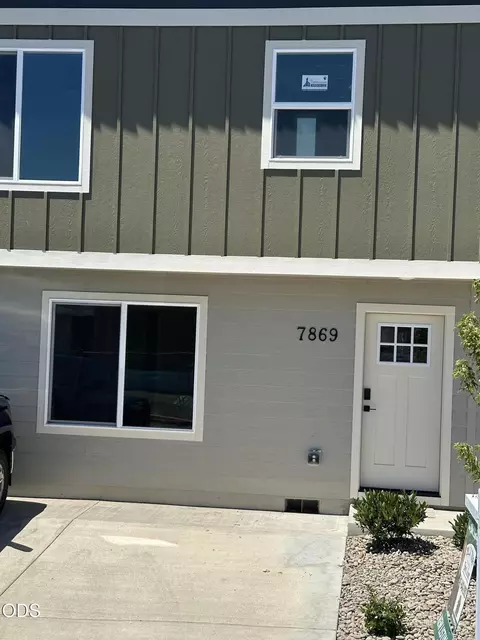 7869 Houston Loop, White City, OR 97503