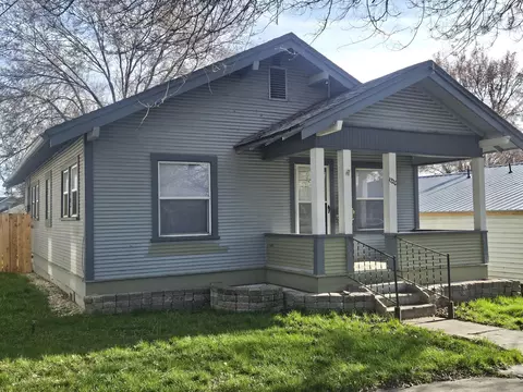 1720 Menlo Way, Klamath Falls, OR 97601