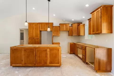 Other - 587 E Forks Cir, Cave Junction, OR 97523 photo 2 of 7