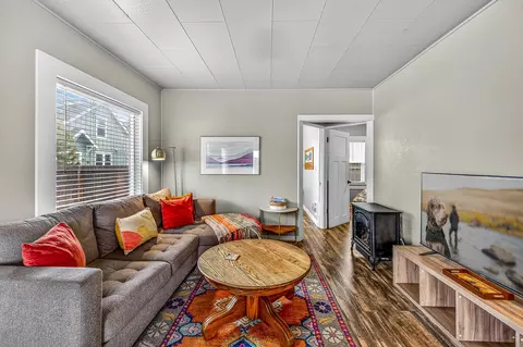 Living - 139 SE Taft Ave, Bend, OR 97702 photo 2 of 3