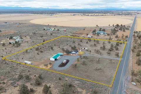 View/Area - 9740 SW Willard Rd, Bend, OR 97701 photo 1 of 1