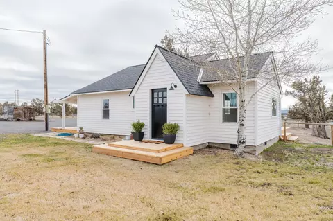 Exterior - 9740 SW Willard Rd, Bend, OR 97701 photo 2 of 4