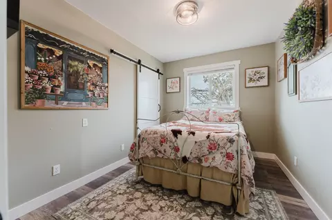 Bedroom - 9740 SW Willard Rd, Bend, OR 97701 photo 2 of 2