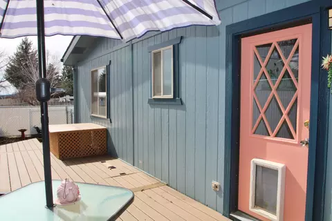 7132 Turner Ct, Klamath Falls, OR 97603