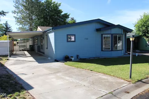 7132 Turner Ct, Klamath Falls, OR 97603