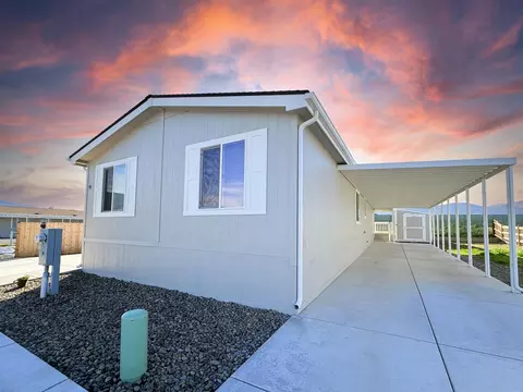 3966 S Pacific Hwy #81, Medford, OR 97501