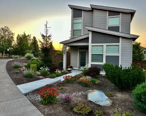 Exterior - 20844 SE Sotra Loop, Bend, OR 97702 photo 10 of 11