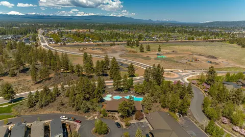 View/Area - 20844 SE Sotra Loop, Bend, OR 97702 photo 3 of 7