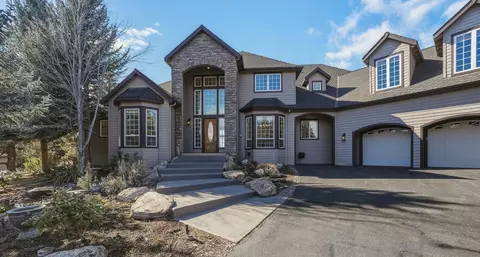 Exterior - 21450 Dale Rd, Bend, OR 97701 photo 1 of 9